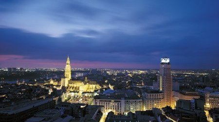antwerpia nocą – Interhome