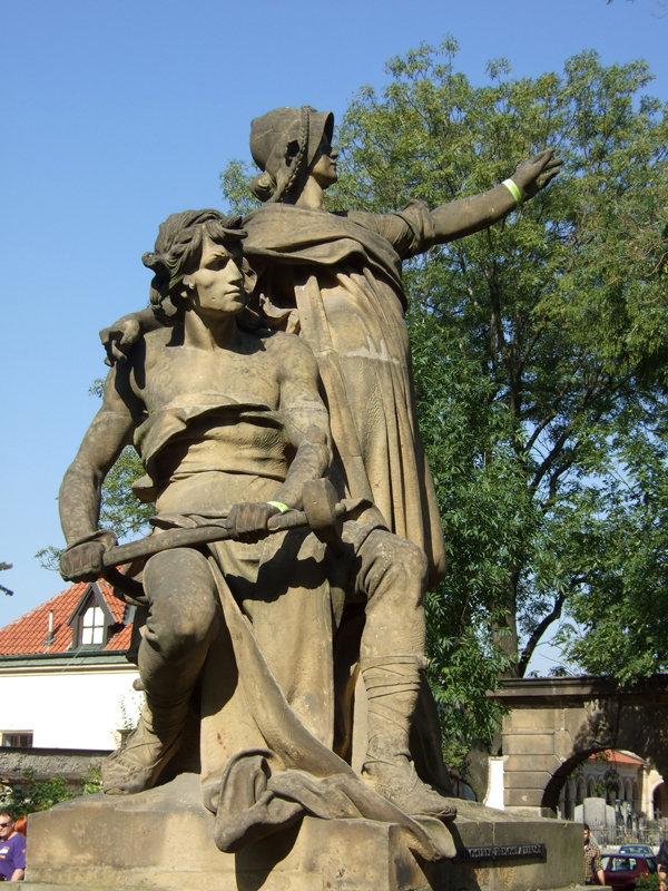 Pomnik Libiuszy i Przemysła na wyszehradzkim wzgórzu