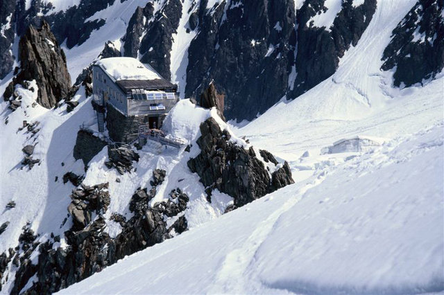 10  chamonix  francja  schronisko grands mulets