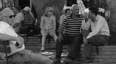 W cieniu drzewa... – Side, Turcja