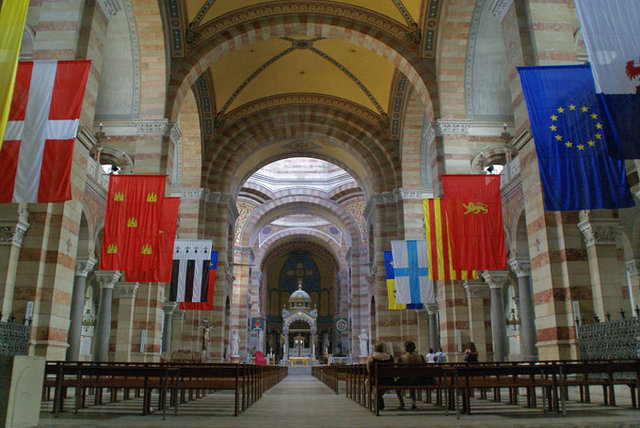 Katedra Sainte-Marie-Majeure,wnętrze
