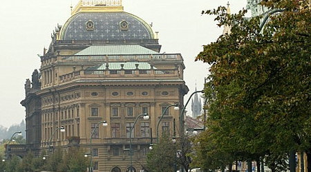 Praga  czechy  teatr narodowy – Interhome