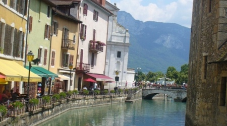 Uroki Annecy – Interhome
