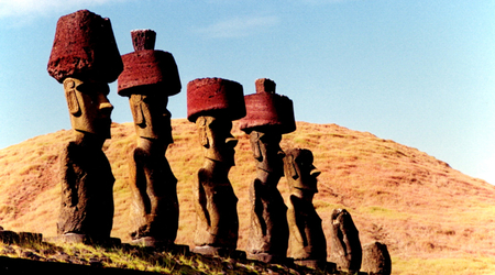 Moai w Anakena – Wyspa Wielkanocna, Chile
