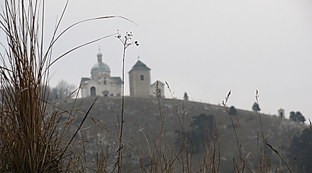Mikulov widok na Święty Pagórek (Svatý kopeček) – Interhome