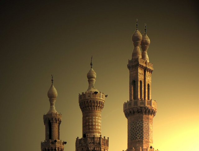 Kairskie  minarety przy  zmierzchu