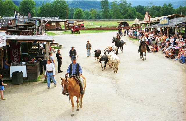 Ścięgny  k  Karpacza - początek...spektaklu