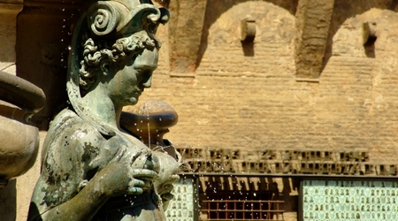 Fontanna Neptuna na Piazza del Nettuno – Bolonia, Włochy