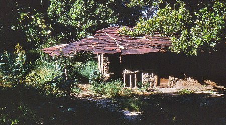 Dar es Salaam - miejscowa ekologiczna  architektura – Tanzania