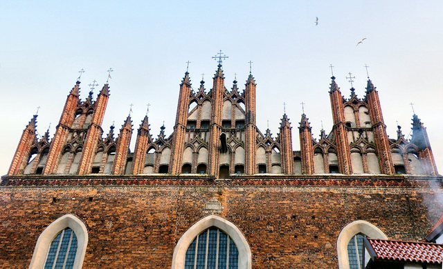 Gdańsk-zima 2009 - gotyckie  attyki  kościoła Św. Trójcy