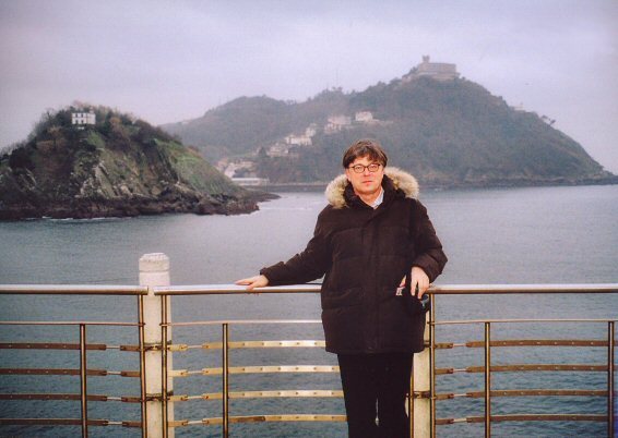 San Sebastian - autoportret  z  ładnym  landszaftem
