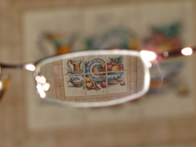Przez Okulary.