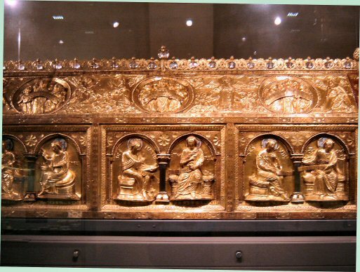 Maastricht - muzeum  katedralne