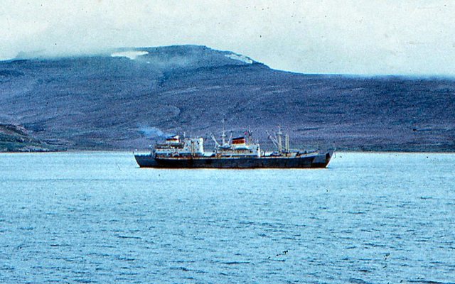 Wyspy  Kerguelena - rejs  R.V. Profesor  Siedlecki -  Rosjanie  są wszędzie -Rosjanie  są wszędzie!