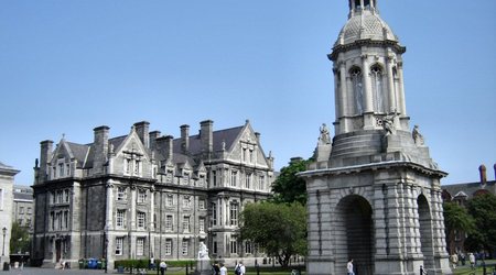 Dublin-Trinity  Collage – Irlandia