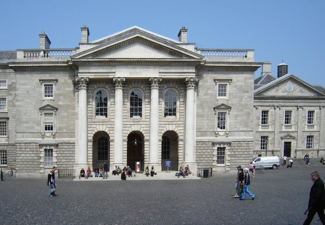 Dublin- Trinity Collage