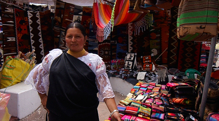 Na targu w Otavalo – Ekwador