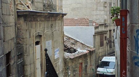 Vigo - i takie  uliczki są w  centrum – Hiszpania