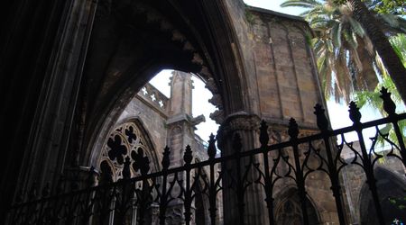 krużganki katedry – Barcelona, Hiszpania