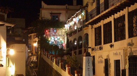 Taxco nocą – Taxco de Alarcón, Meksyk