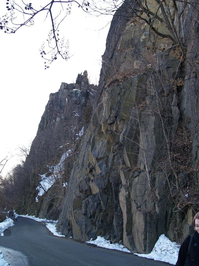 Henry Hudson Dr.