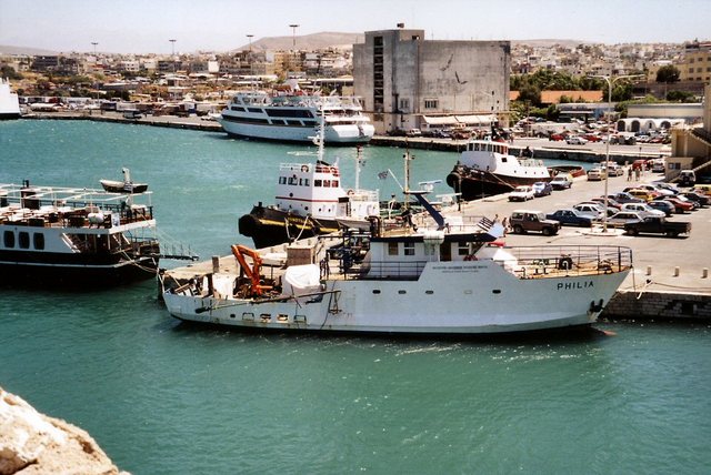 Heraklion-R.V. PHILIA statek  badawczy Instytutu w Heraklionie