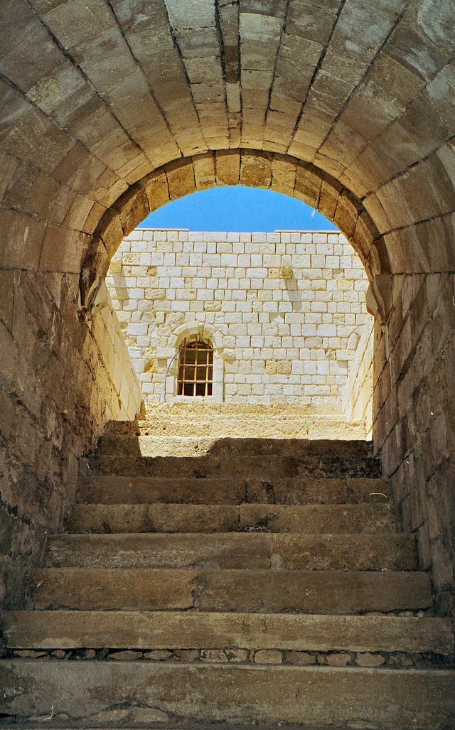 Heraklion-wejście  na  dziedziniec  fortu