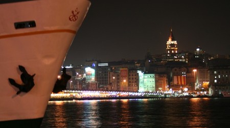 Most Galata, wieża Galata, noc... – Stambuł, Turcja