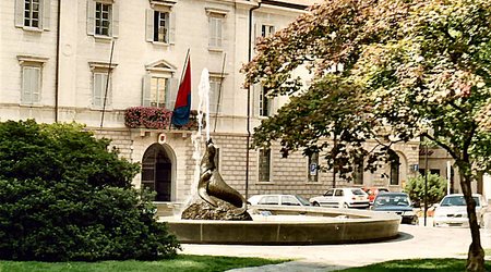 Bellinzona-ratusz – Szwajcaria