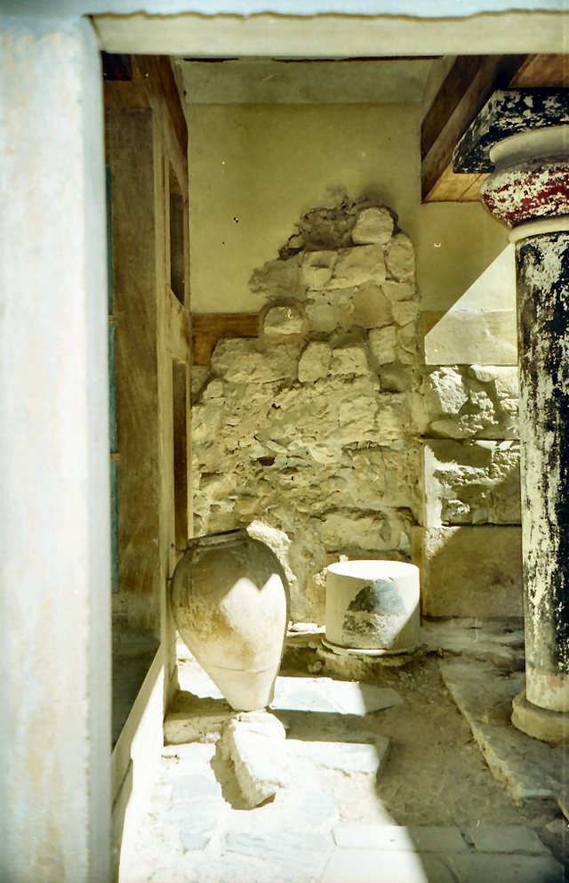 Knossos -ruiny  pałacu  króla  Minosa