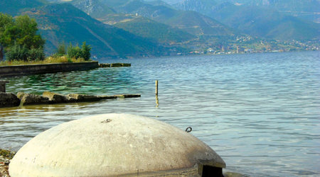 Albania - bunkry są wszędzie
