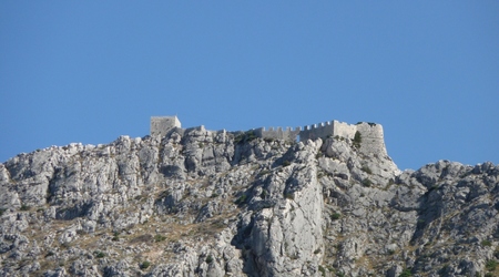 Omiś - Twierdza Starigrad - cel wspinaczki – Chorwacja