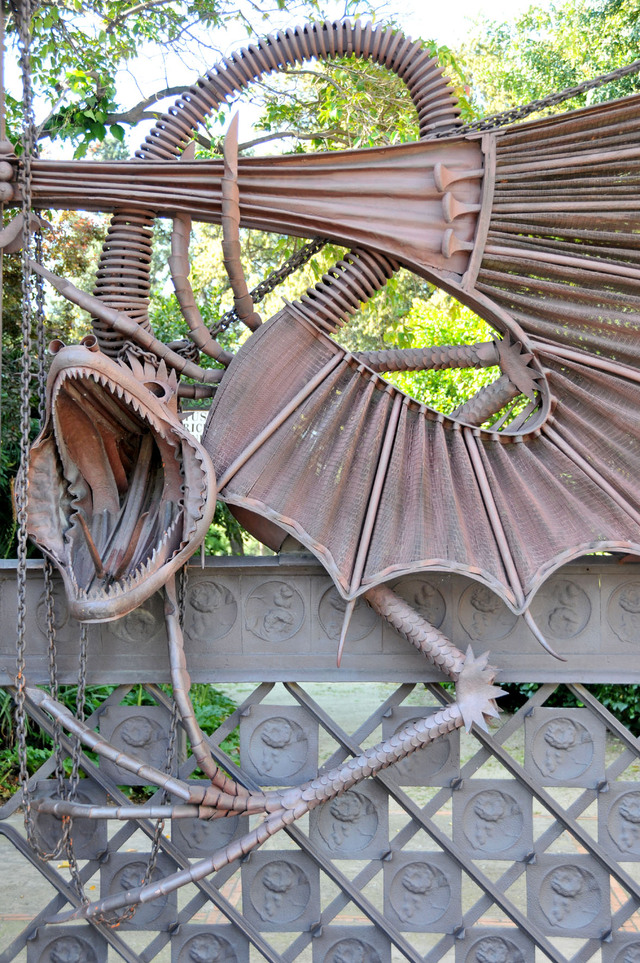 Dsc 2038 Pawilon Guell