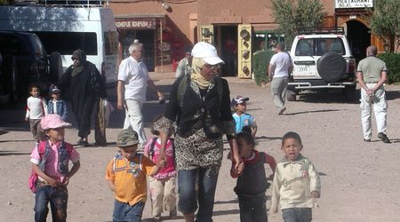 Powrót dzieci z przedszkola – Agadir, Maroko