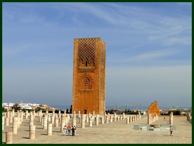 Rabat - Wieża Hassana z XII w.