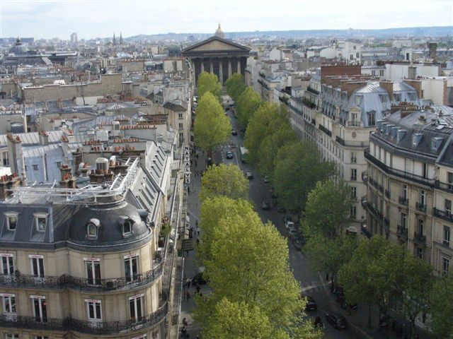 Kościół i Plac de la Madeleine