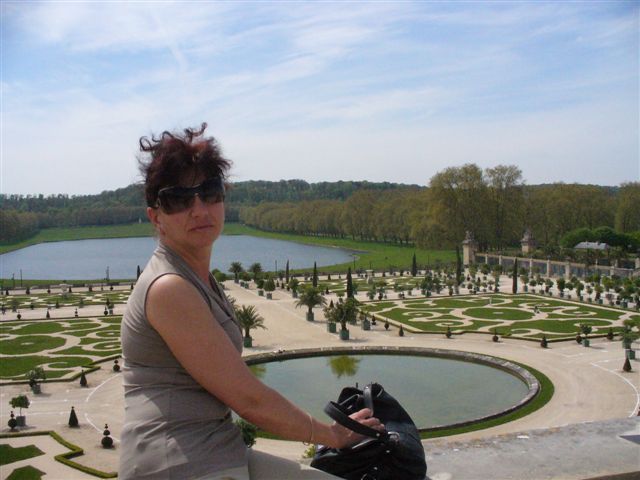 Ogrody Wersalu - Ale pod linijkę.