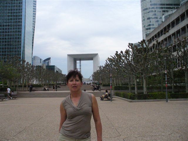 Le DefenseLa Grande Arche de La Défense