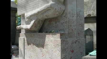 Pomnik Oskara Wilde'a Pere Lachaise – Paryż, Francja