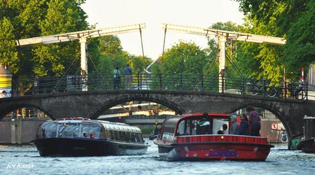 Mosty w Amsterdamie. – Holandia