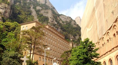 298255 - Montserrat Montserrat klasztor benedyktynów – Hiszpania