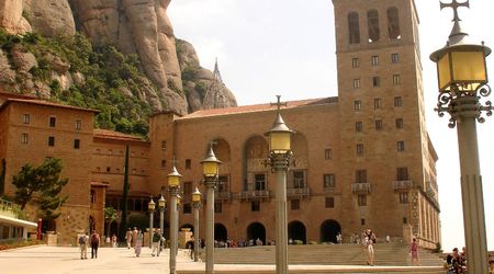 298261 - Montserrat Montserrat klasztor benedyktynów – Hiszpania