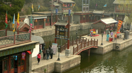 Pekin - Pałac Letni - uliczka Suzhou – Chiny