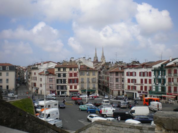 Bayonne