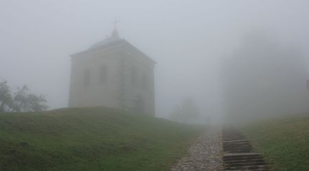 na Świętym Krzyżu – Święty Krzyż, Polska