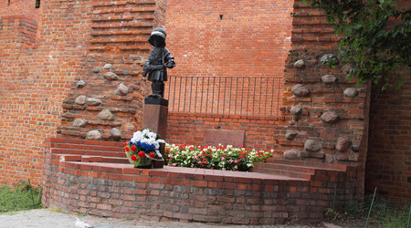 Pomnik Małego Powstańca – Warszawa, Polska