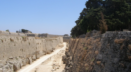 Mury obronne i bastion św. Jerzego – Rodos, Grecja