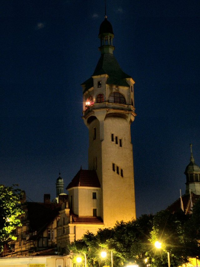 2010- Sopot  letnią nocą - światło  nawigacyjne