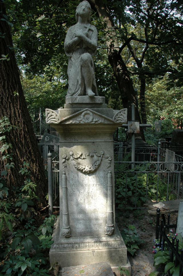 Dsc 5879 Cmentarz Bajkowy