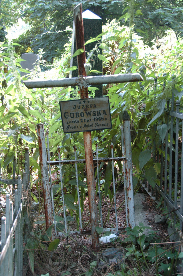 Dsc 5947 Cmentarz Bajkowy